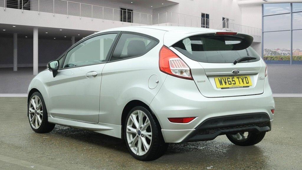 Used Ford Fiesta 2015 for sale - 77358530: Photo 2