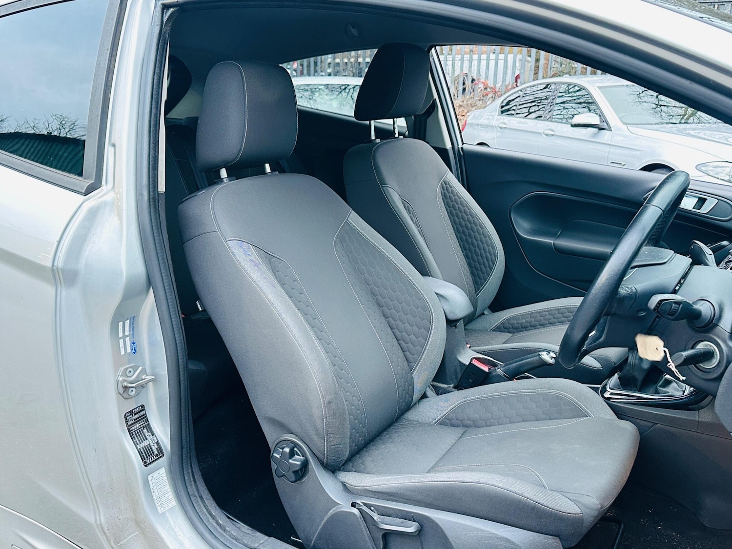 Used Ford Fiesta 2015 for sale - 77358530: Photo 21