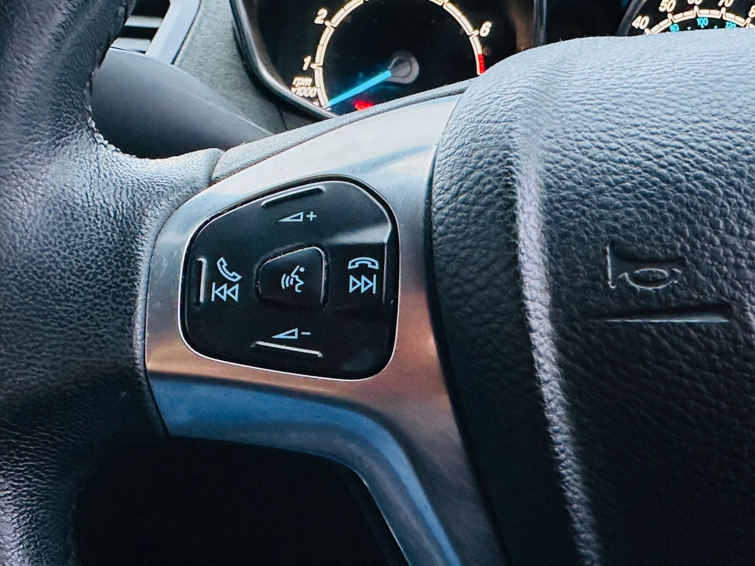 Used Ford Fiesta 2015 for sale - 77358530: Photo 24