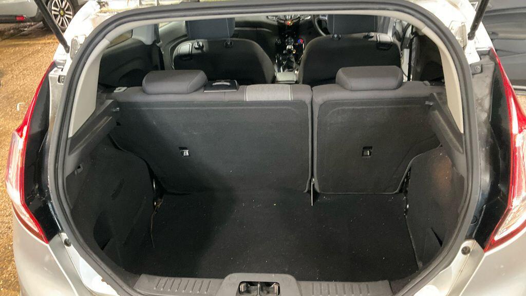 Used Ford Fiesta 2015 for sale - 77358530: Photo 6