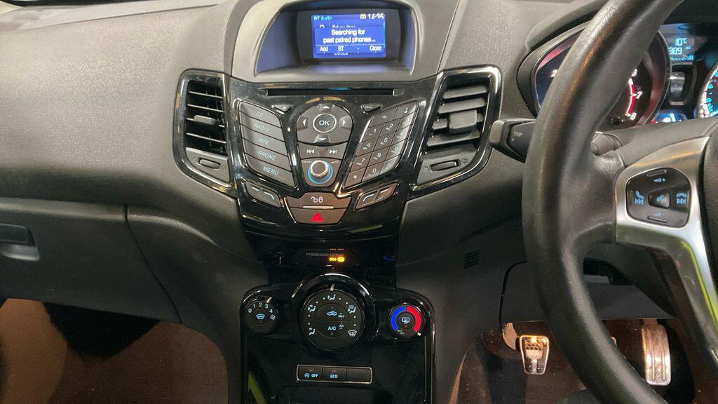 Used Ford Fiesta 2015 for sale - 77358530: Photo 8