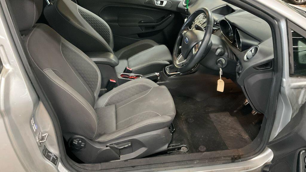 Used Ford Fiesta 2015 for sale - 77358530: Photo 9