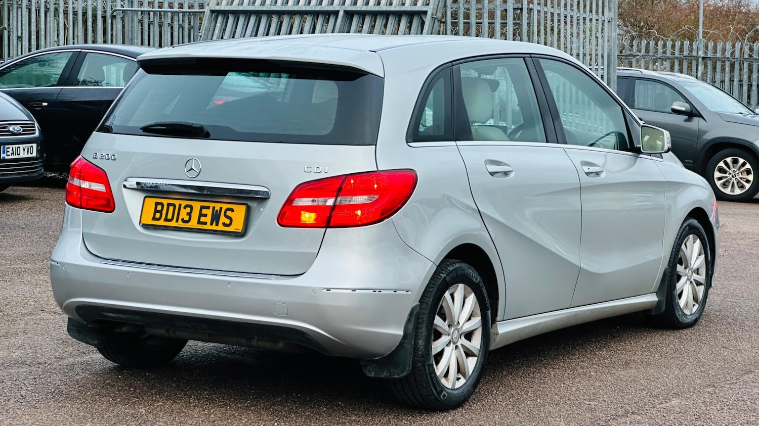 Used Mercedes-Benz B Class 2013 for sale - 76849628: Photo 17