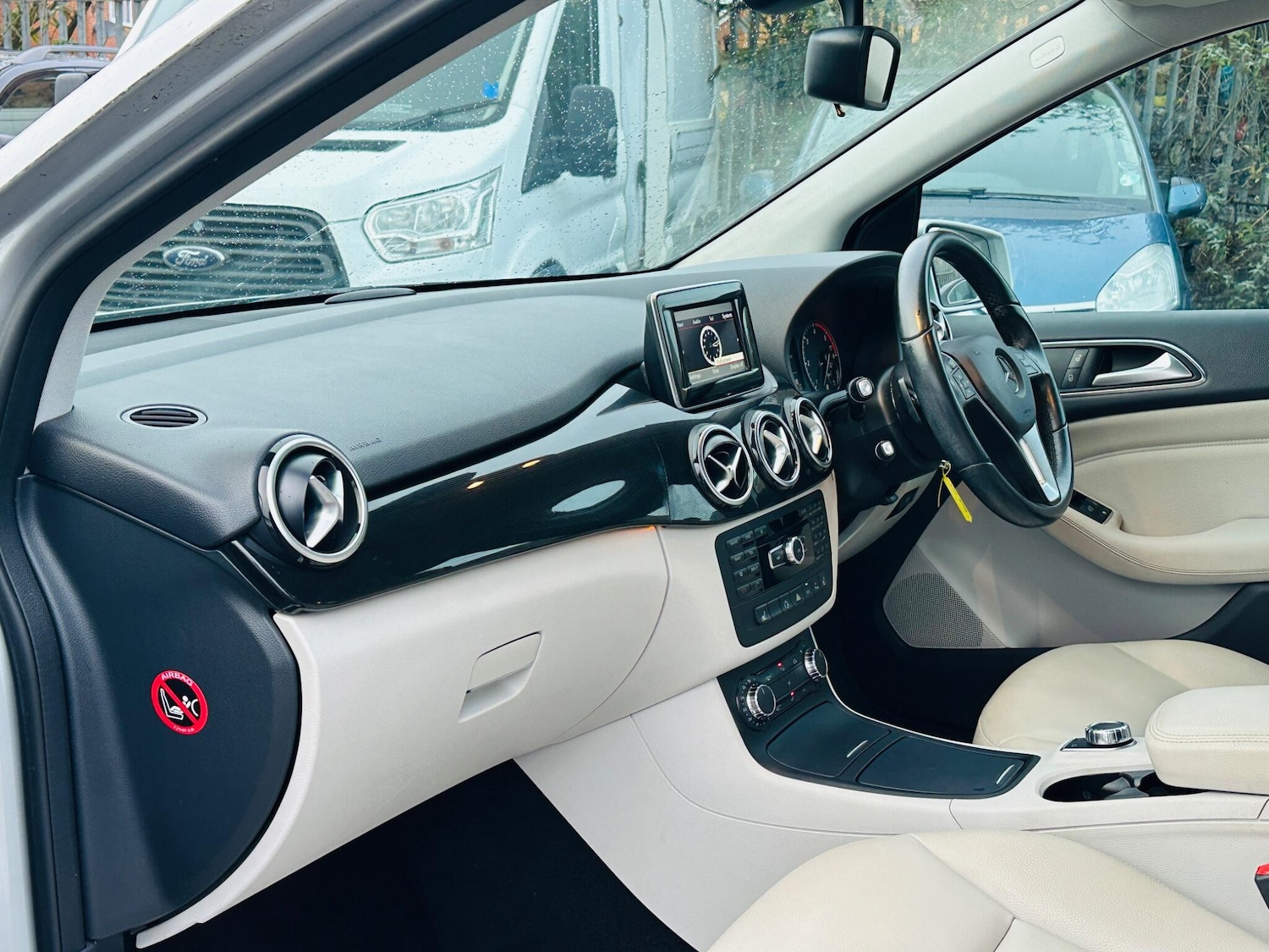 Used Mercedes-Benz B Class 2013 for sale - 76849628: Photo 19