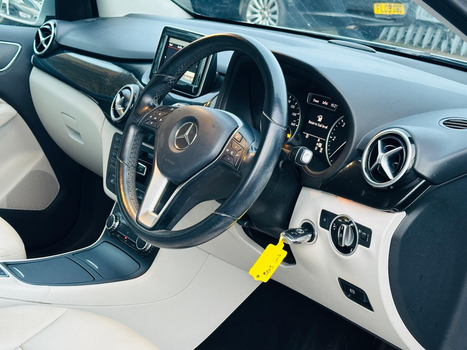 Used Mercedes-Benz B Class 2013 for sale - 76849628: Photo 20