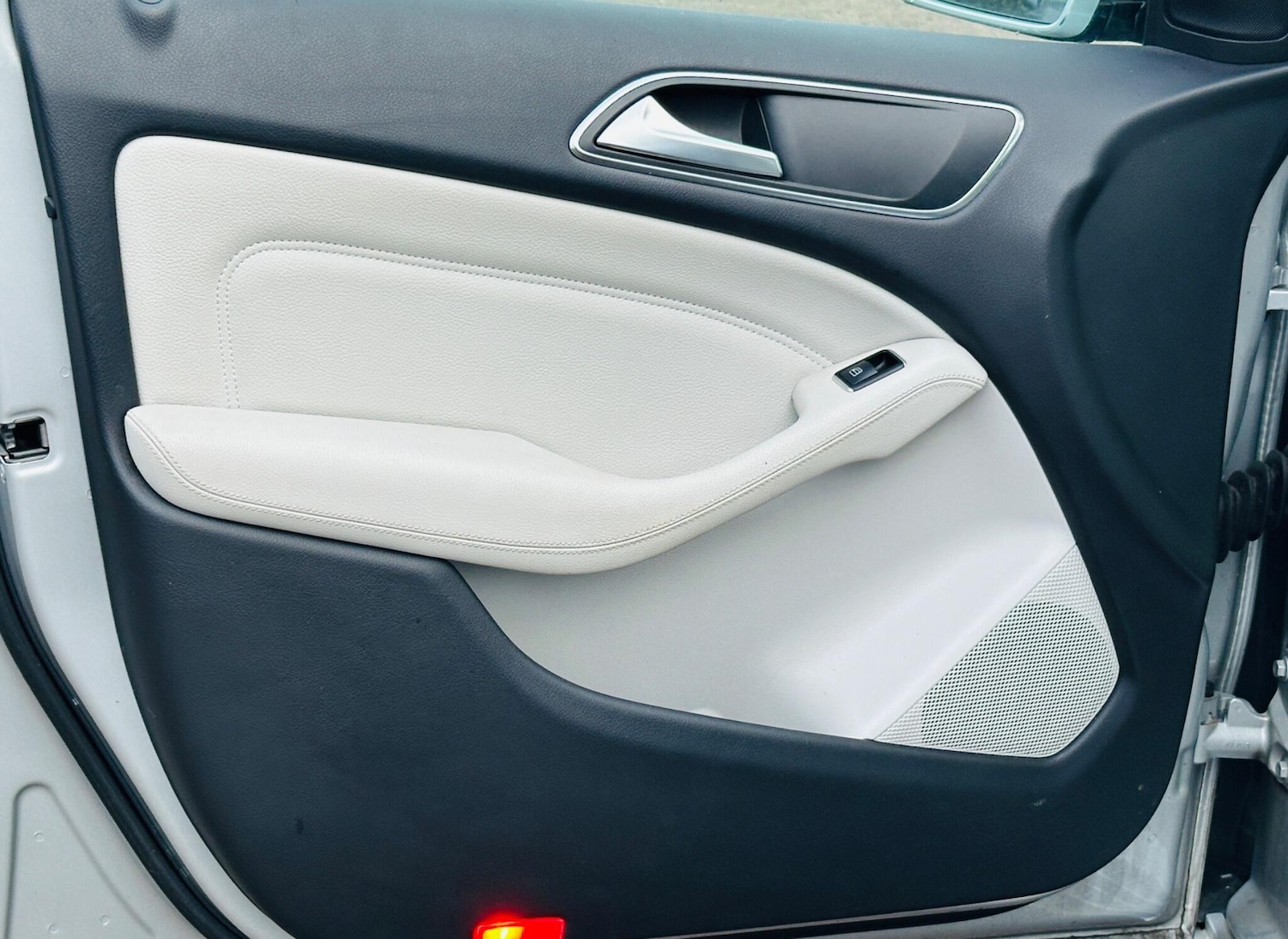 Used Mercedes-Benz B Class 2013 for sale - 76849628: Photo 36