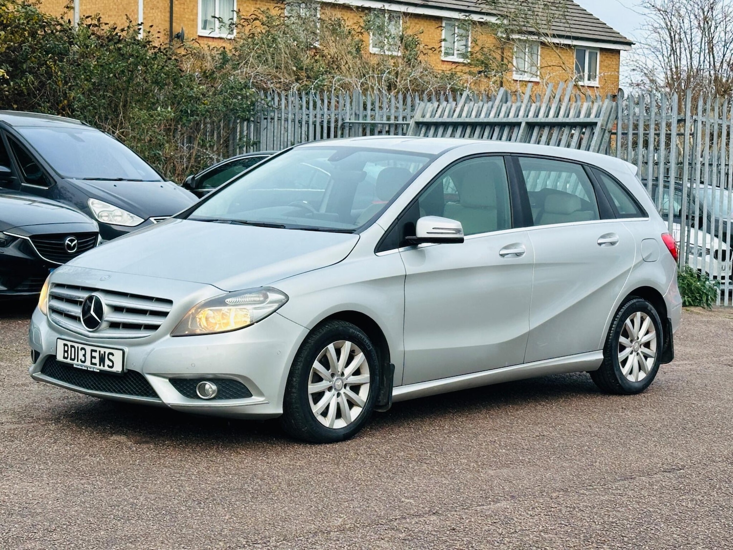 Used Mercedes-Benz B Class 2013 for sale - 76849628: Photo 8