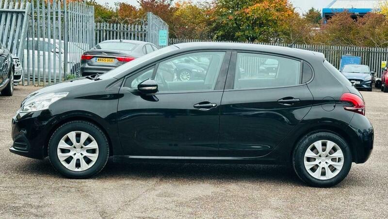 Used Peugeot 208 2016 for sale - 76251197: Photo 12