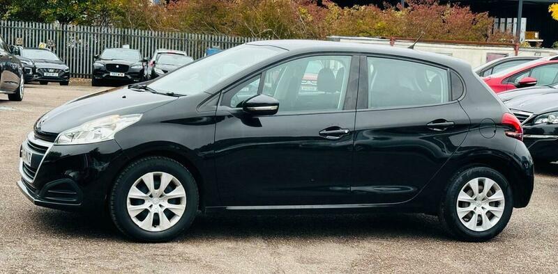 Used Peugeot 208 2016 for sale - 76251197: Photo 14