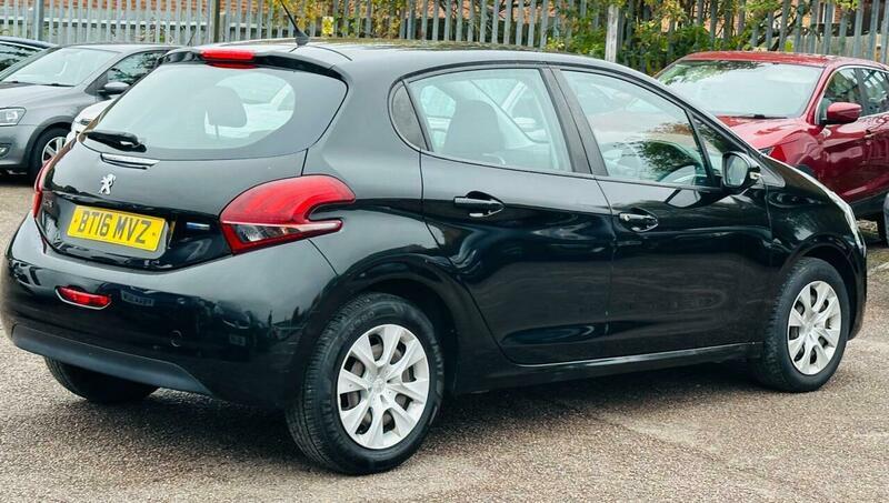 Used Peugeot 208 2016 for sale - 76251197: Photo 18