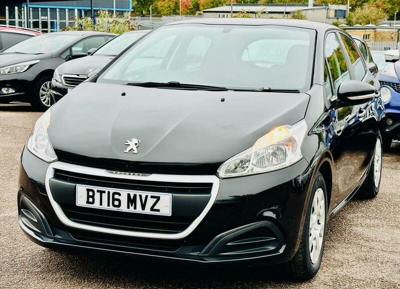 Used Peugeot 208 2016 for sale - 76251197: Photo 2