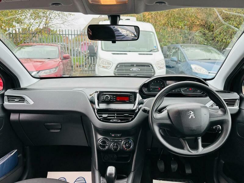Used Peugeot 208 2016 for sale - 76251197: Photo 24