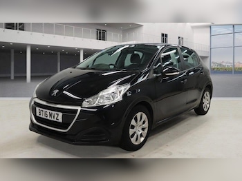 Used Peugeot 208 2016 for sale - 76251197: Photo