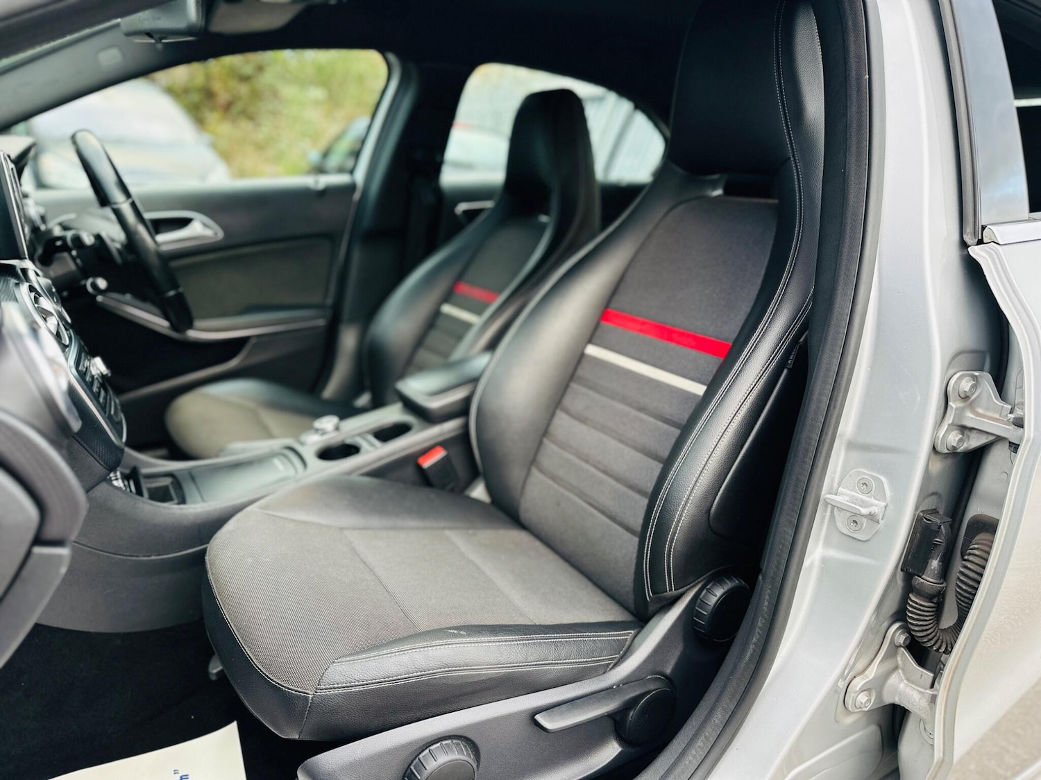 Used Mercedes-Benz A-Class 2014 for sale - 77091123: Photo 36