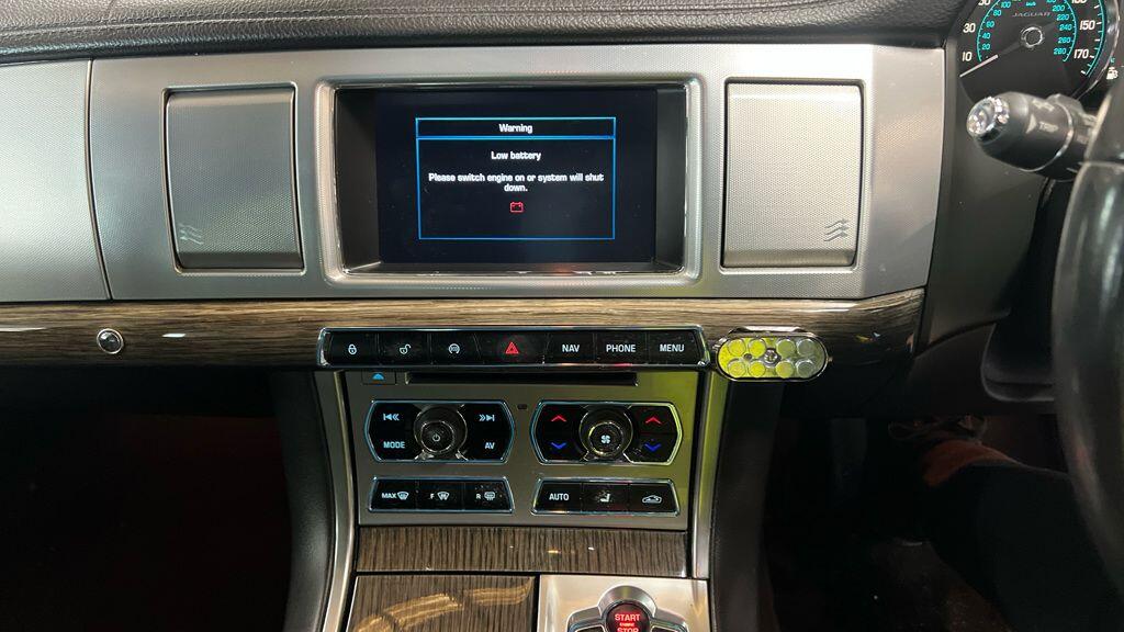 Used Jaguar XF 2014 for sale - 76123025: Photo 11