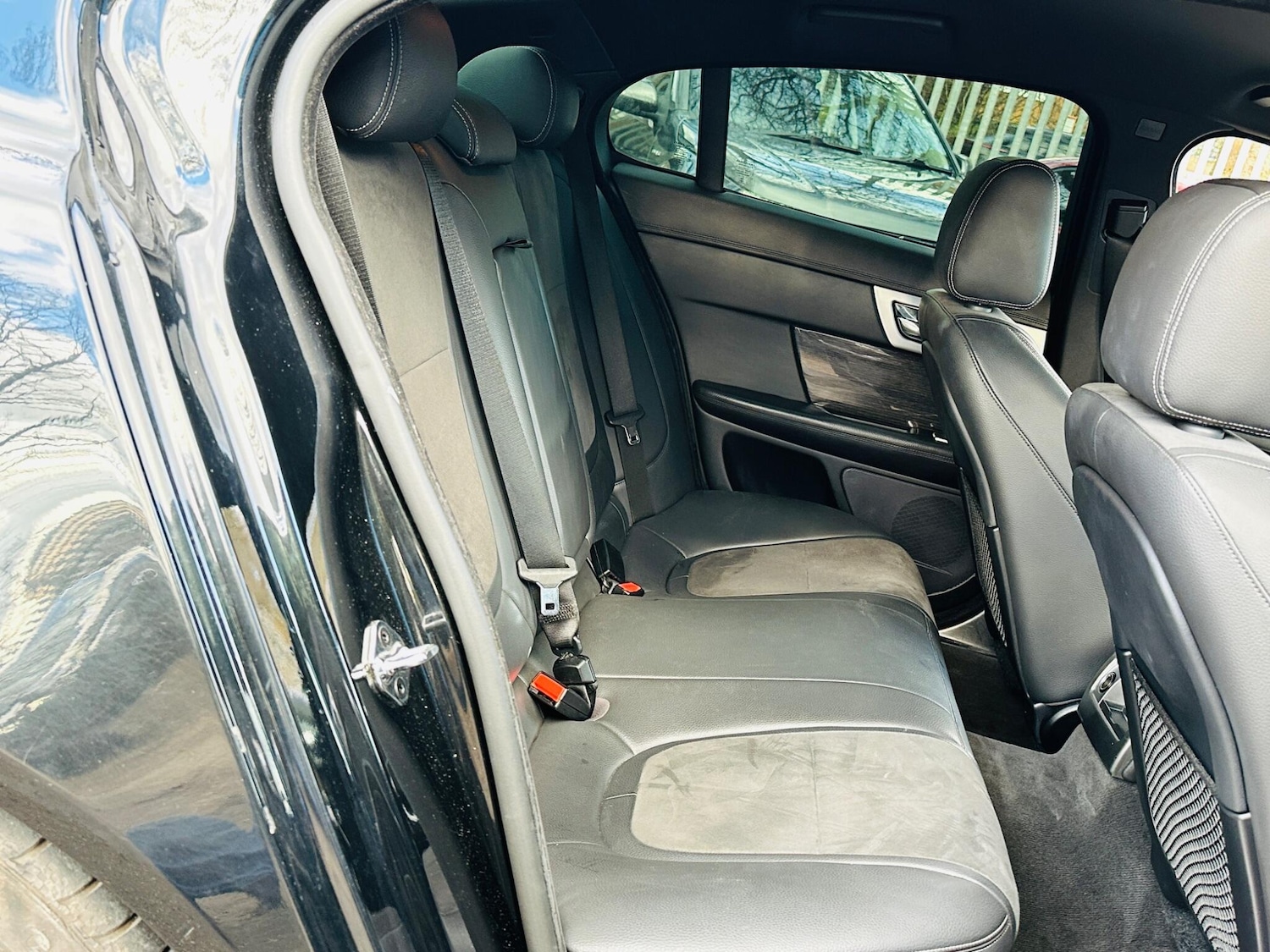 Used Jaguar XF 2014 for sale - 76123025: Photo 24