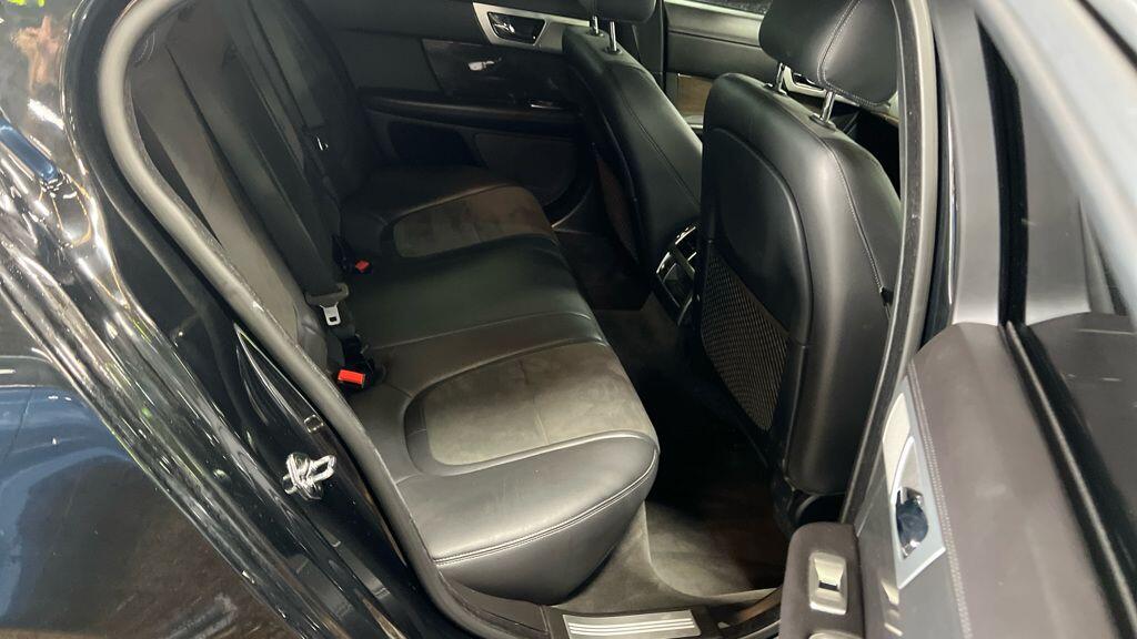 Used Jaguar XF 2014 for sale - 76123025: Photo 8