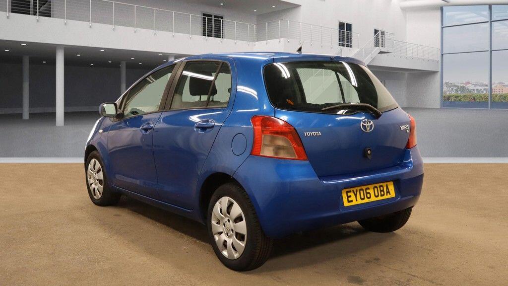Used Toyota Yaris for sale - 78057694: Photo 4