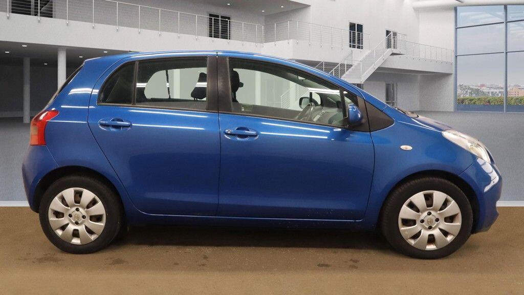 Used Toyota Yaris for sale - 78057694: Photo 6