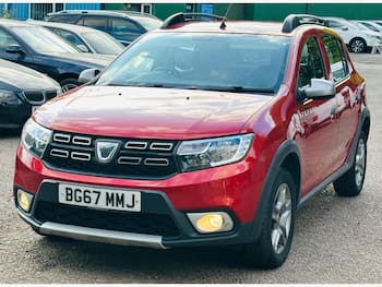 Used Dacia Sandero Stepway 2017 for sale - 79614746: Photo