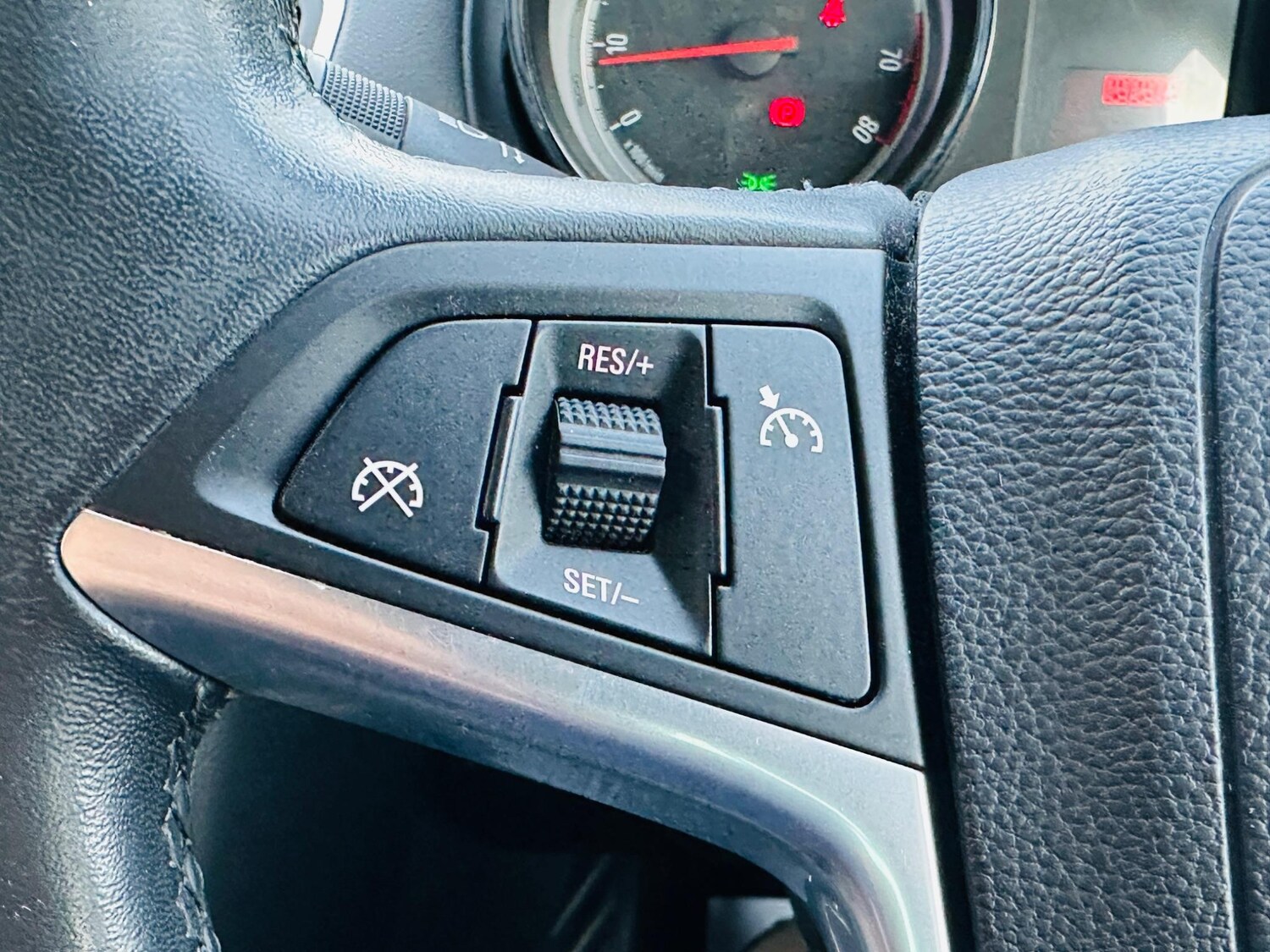 Used Vauxhall Meriva 2011 for sale - 77109918: Photo 32