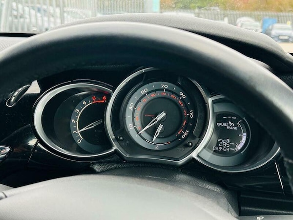 Used Citroen DS3 2015 for sale - 76166341: Photo 30