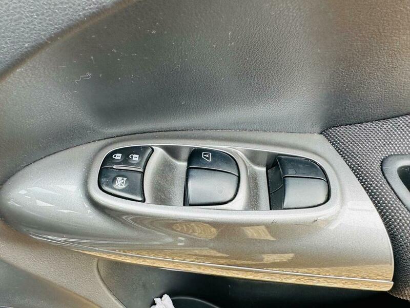 Used Nissan Juke for sale - 76994545: Photo 25