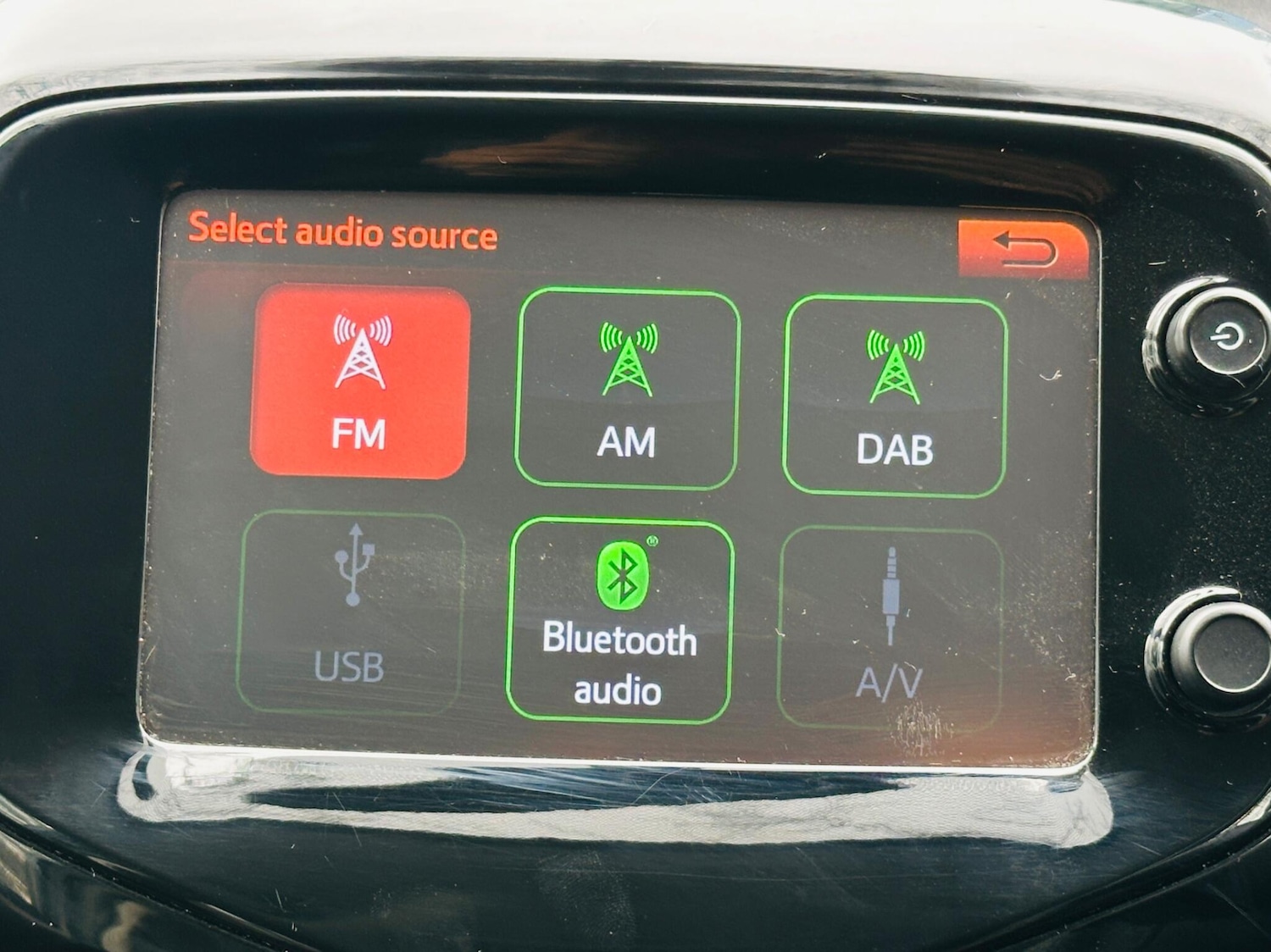 Used Peugeot 108 2015 for sale - 77425943: Photo 43