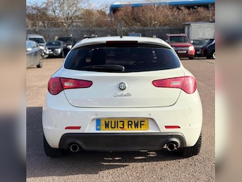 Used Alfa Romeo Giulietta 2013 for sale - 76771637: Photo