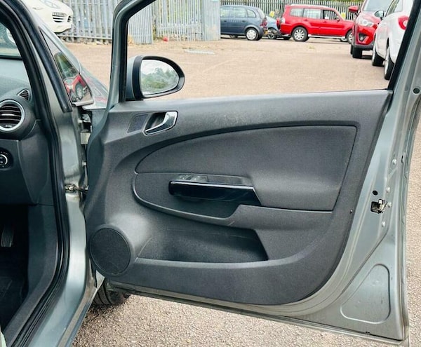 Used Vauxhall Corsa 2014 for sale - 75552976: Photo 33
