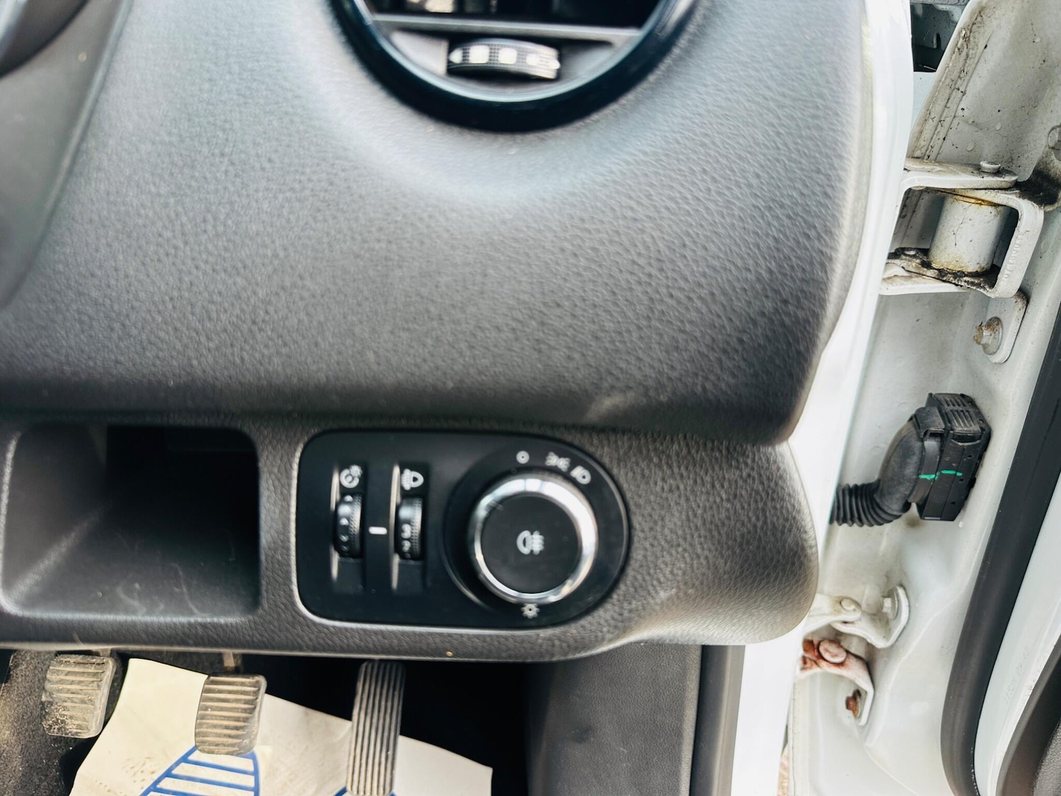 Used Vauxhall Meriva for sale - 77992919: Photo 26