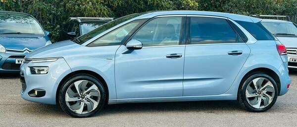 Used Citroen C4 Picasso 2016 for sale - 76284139: Photo 4