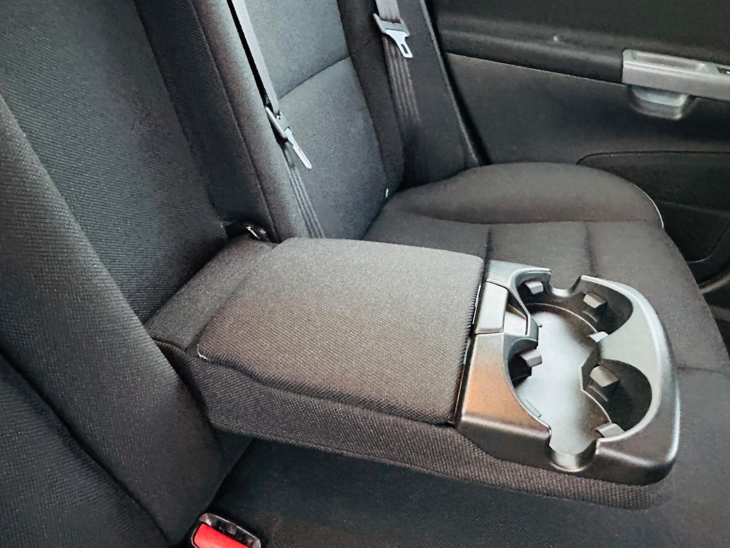 Used Volvo S40 2010 for sale - 76988966: Photo 37