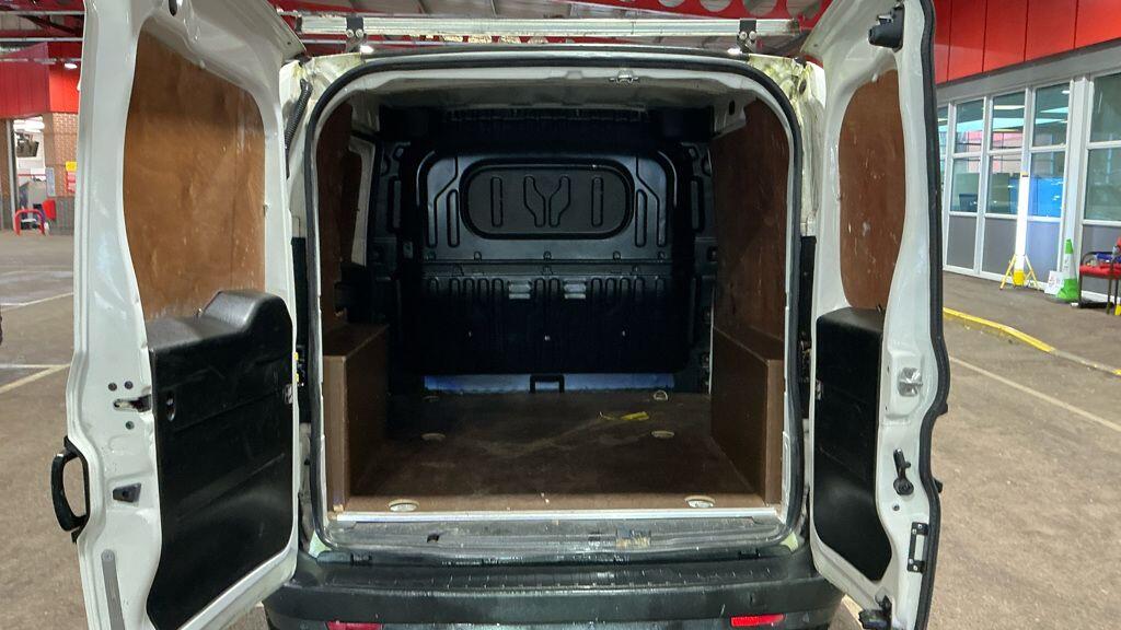 Used Vauxhall Combo 2018 for sale - 77783139: Photo 8