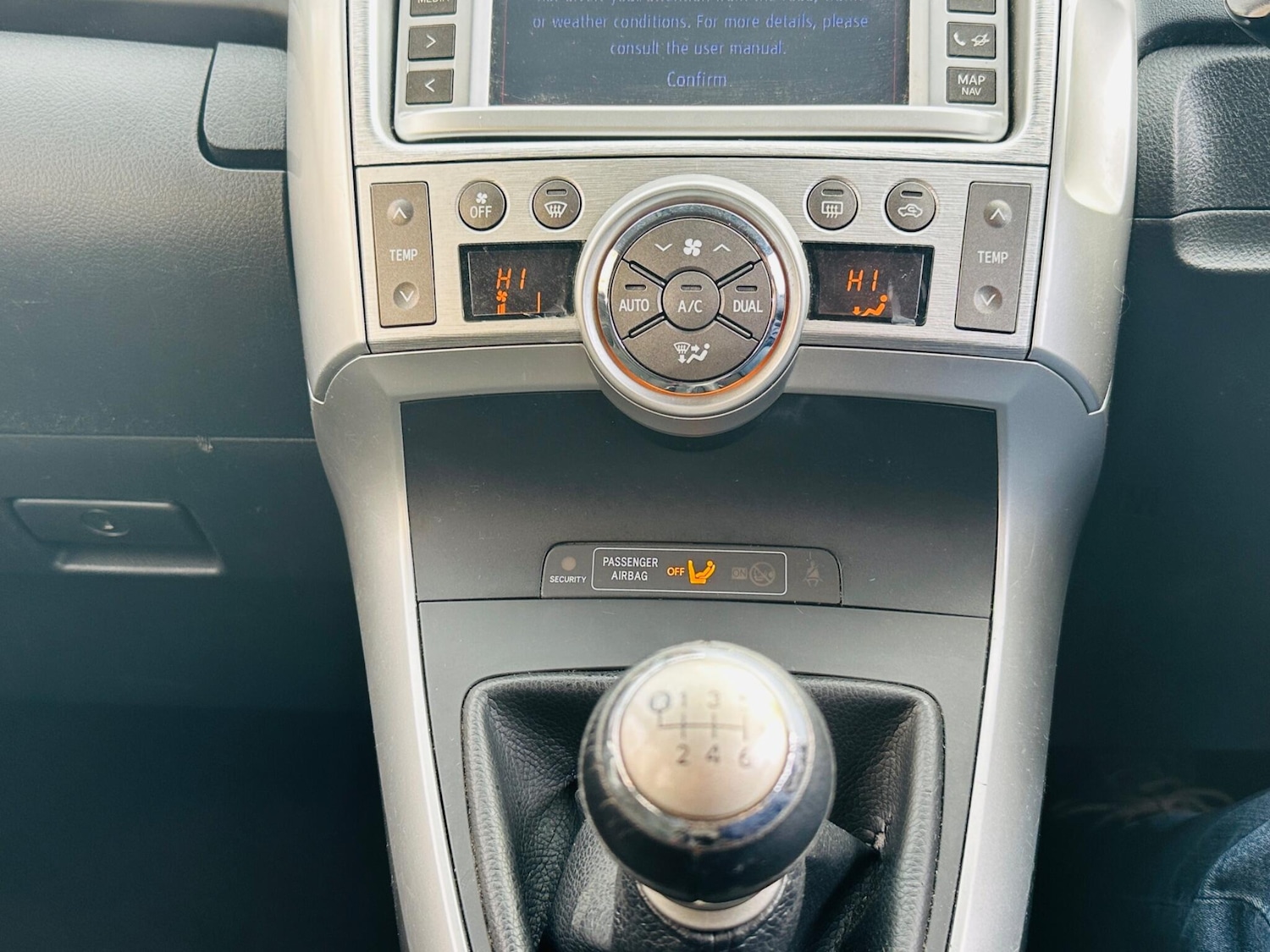 Used Toyota Verso 2012 for sale - 77559348: Photo 23