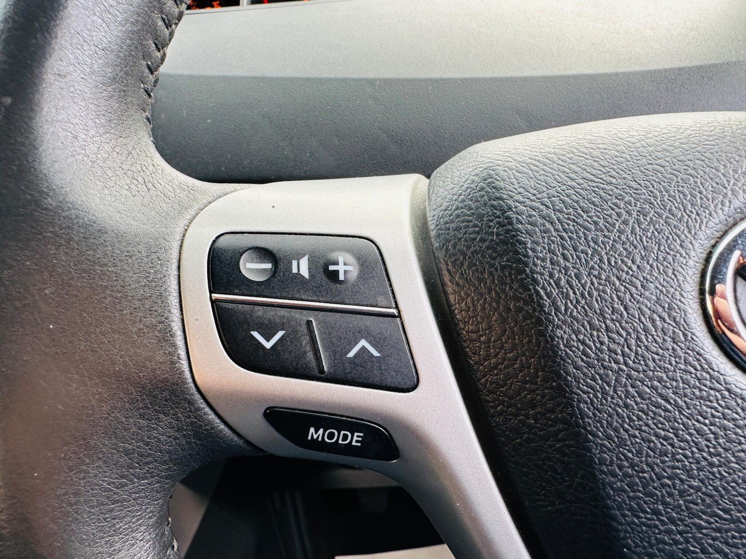 Used Toyota Verso 2012 for sale - 77559348: Photo 32