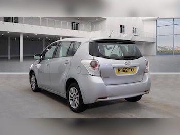 Used Toyota Verso 2012 for sale - 77559348: Photo