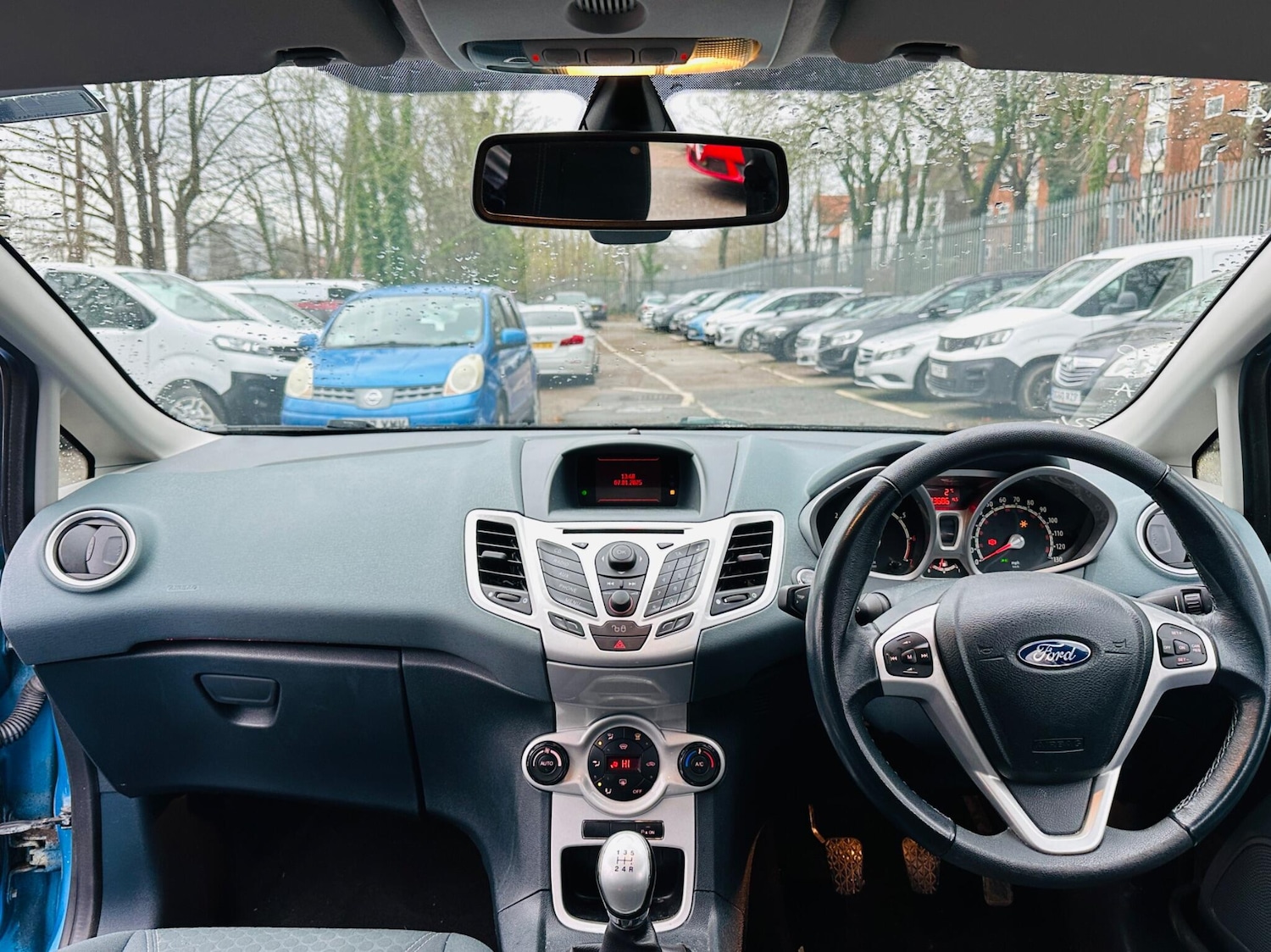 Used Ford Fiesta 2010 for sale - 77142922: Photo 18