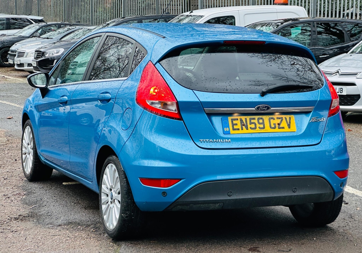 Used Ford Fiesta 2010 for sale - 77142922: Photo 7