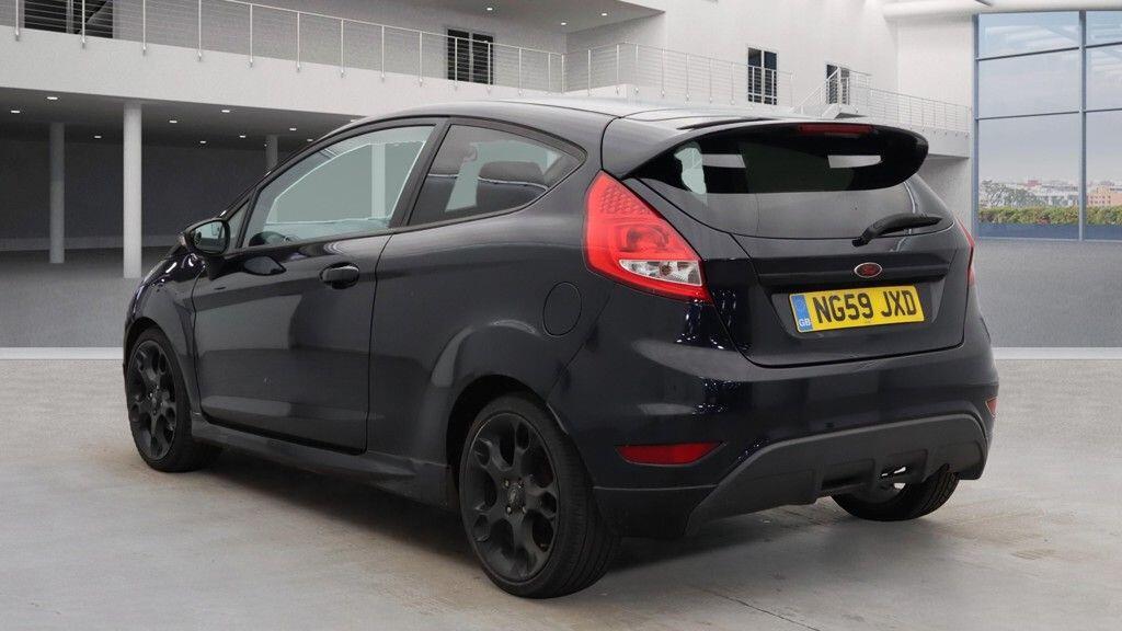 Used Ford Fiesta 2010 for sale - 76753057: Photo 4