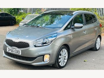 Used Kia Carens 2017 for sale - 79614686: Photo