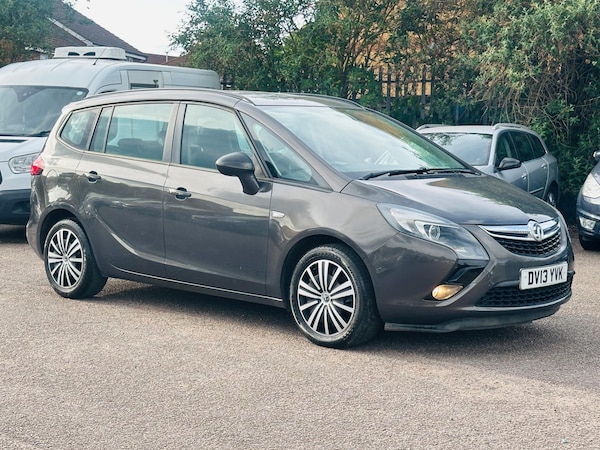 Used Vauxhall Zafira Tourer 2013 for sale - 74777246: Photo 5