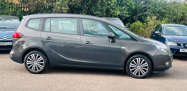 Used Vauxhall Zafira Tourer 2013 for sale - 74777246: Photo 6