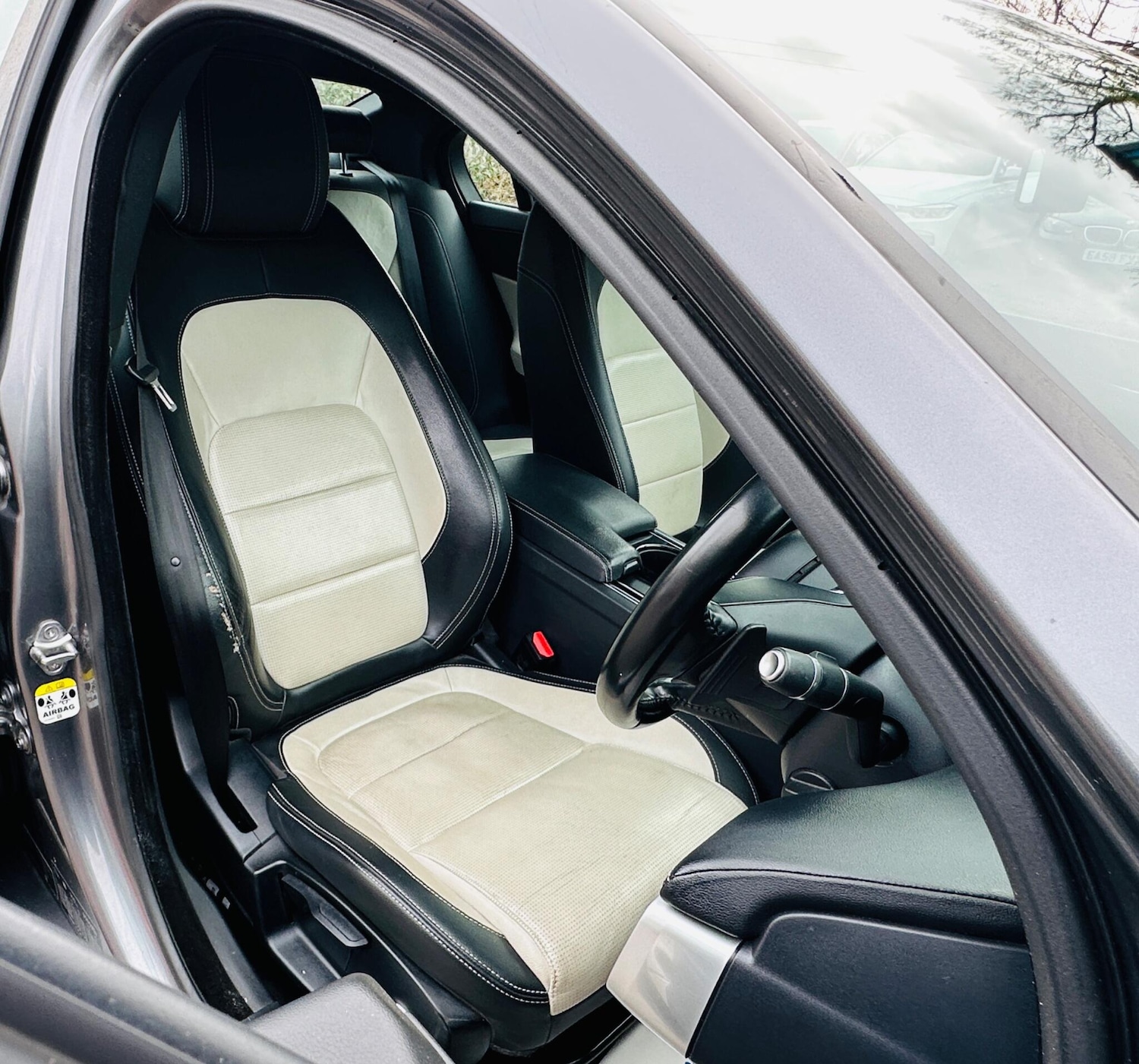 Used Jaguar XE 2015 for sale - 77377141: Photo 21