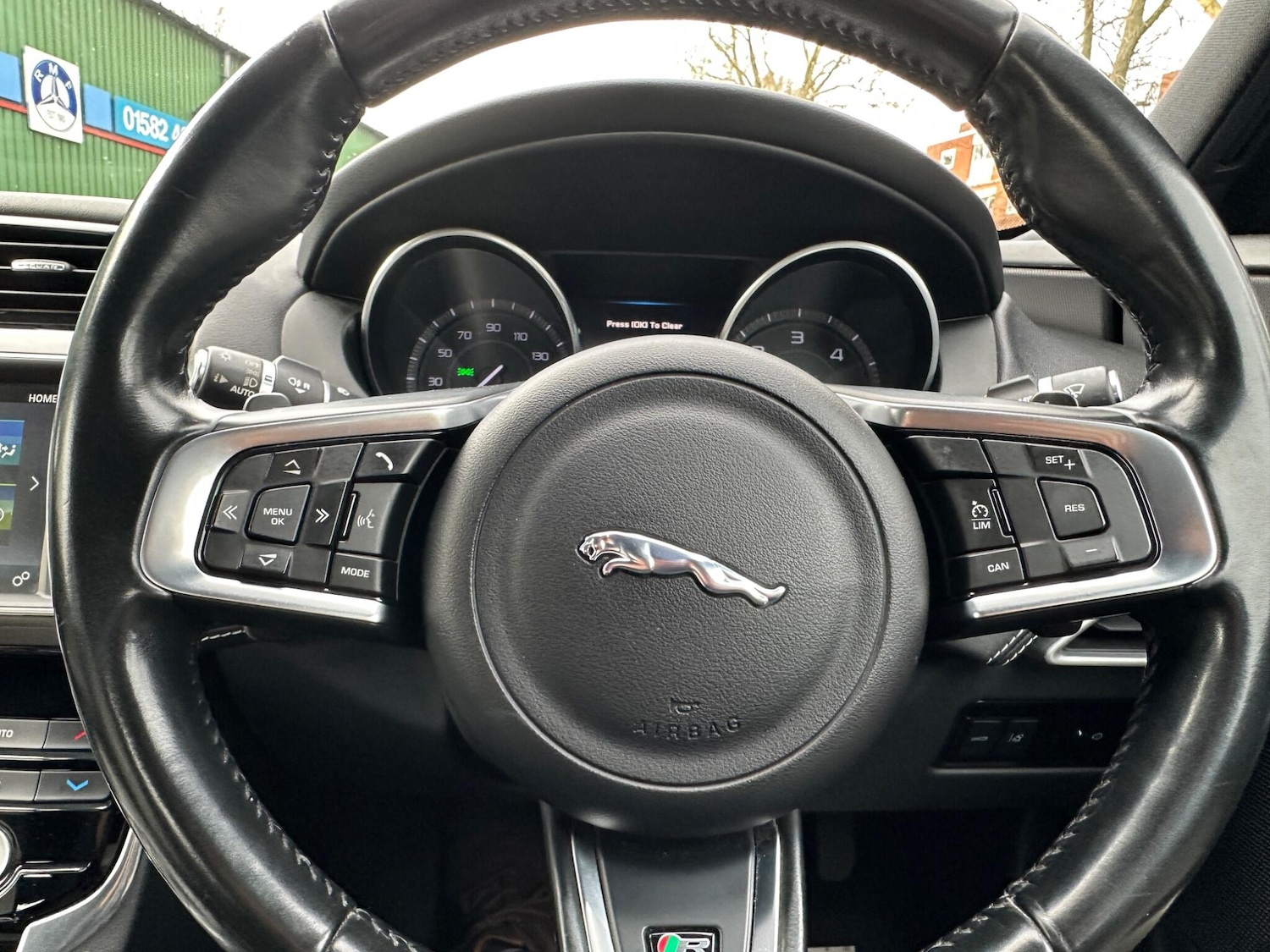 Used Jaguar XE 2015 for sale - 77377141: Photo 47