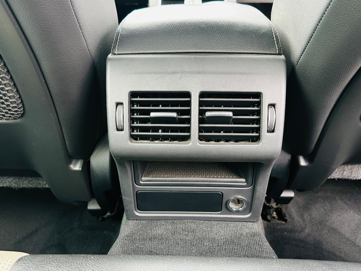 Used Jaguar XE 2015 for sale - 77377141: Photo 53