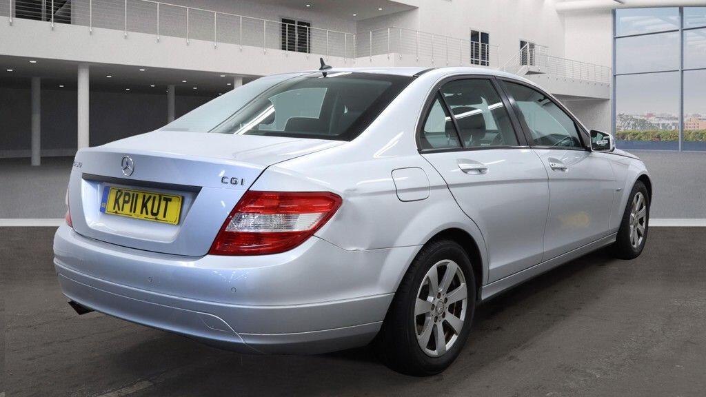 Used Mercedes-Benz C Class 2011 for sale - 76771615: Photo 4
