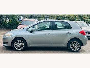 Used Toyota Auris 2009 for sale - 79614724: Photo