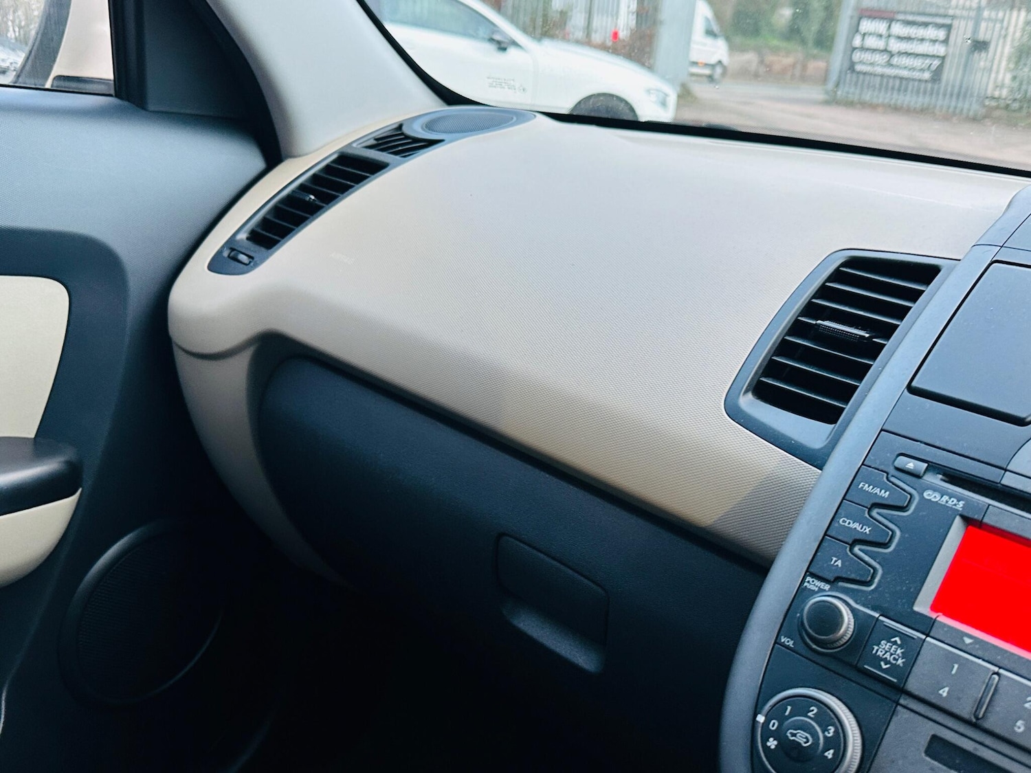 Used Kia Soul 2009 for sale - 77396279: Photo 26