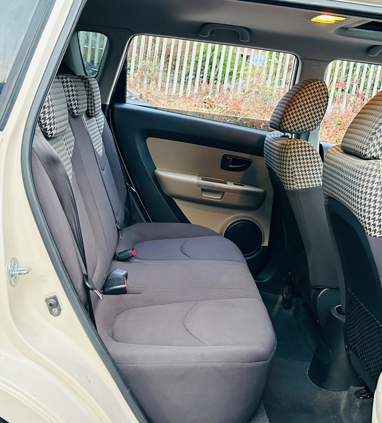 Used Kia Soul 2009 for sale - 77396279: Photo 28